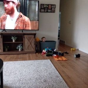 Meet your Posher, Gladys